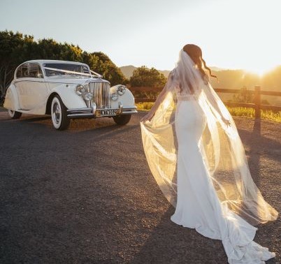 Wheels to Weddings | car rental | 86 Basalt St, Geebung QLD 4034, Australia | 1300933227 OR +61 1300 933 227