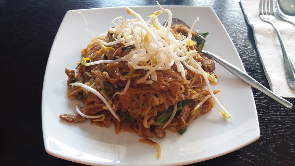 Thai Square | 26 Lake St, Warners Bay NSW 2282, Australia | Phone: (02) 4948 7778