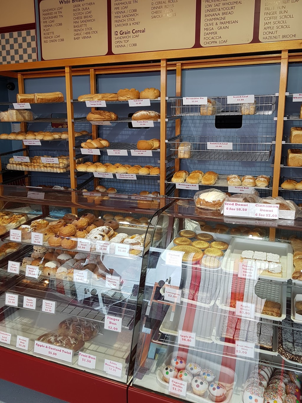 Ferntree Gully Bakery | bakery | 12 Alpine St, Ferntree Gully VIC 3156, Australia | 0397587473 OR +61 3 9758 7473