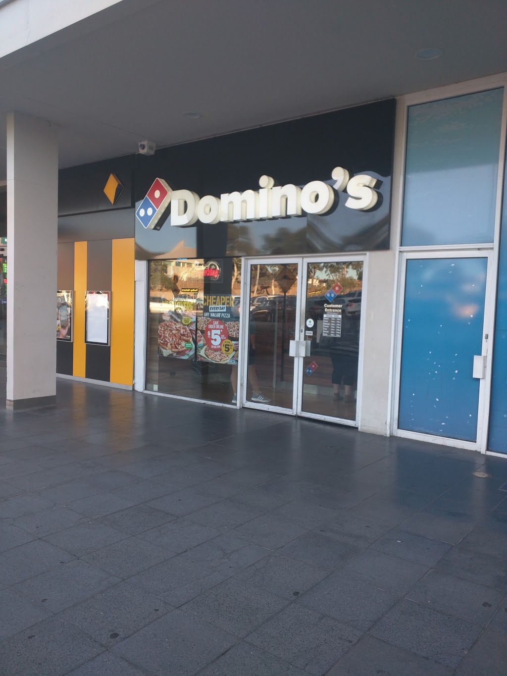 Dominos Pizza Endeavour Hills | meal takeaway | Shop/65 Heatherton Rd, Endeavour Hills VIC 3802, Australia | 0387732720 OR +61 3 8773 2720