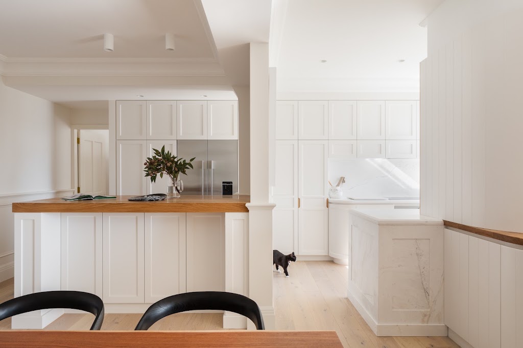 Michiru Higginbotham | 25 Albion St, Waverley NSW 2024, Australia | Phone: (02) 9121 6239