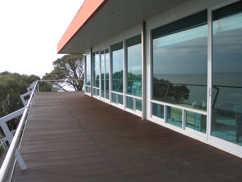 Reflections By the Bay | lodging | 3 Wonga Grove, McCrae VIC 3938, Australia | 0359872882 OR +61 3 5987 2882