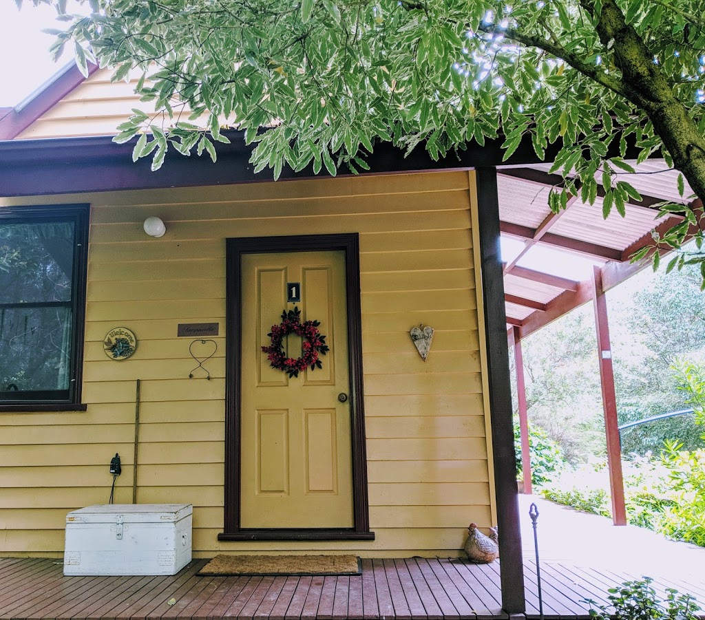 Lemonade Creek Cottages Lorne | 690 Erskine Falls Rd, Lorne VIC 3232, Australia | Phone: (03) 5289 2600