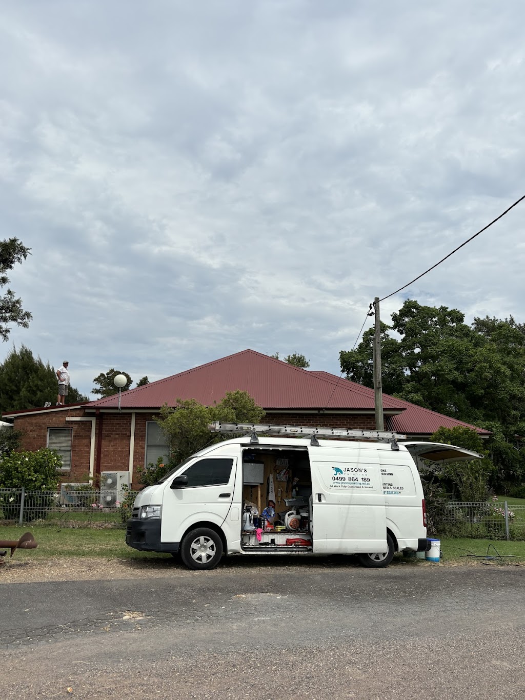 Jason’s painting and handyman services | 1-3 Lake Parade, East Corrimal NSW 2518, Australia | Phone: 0499 864 189