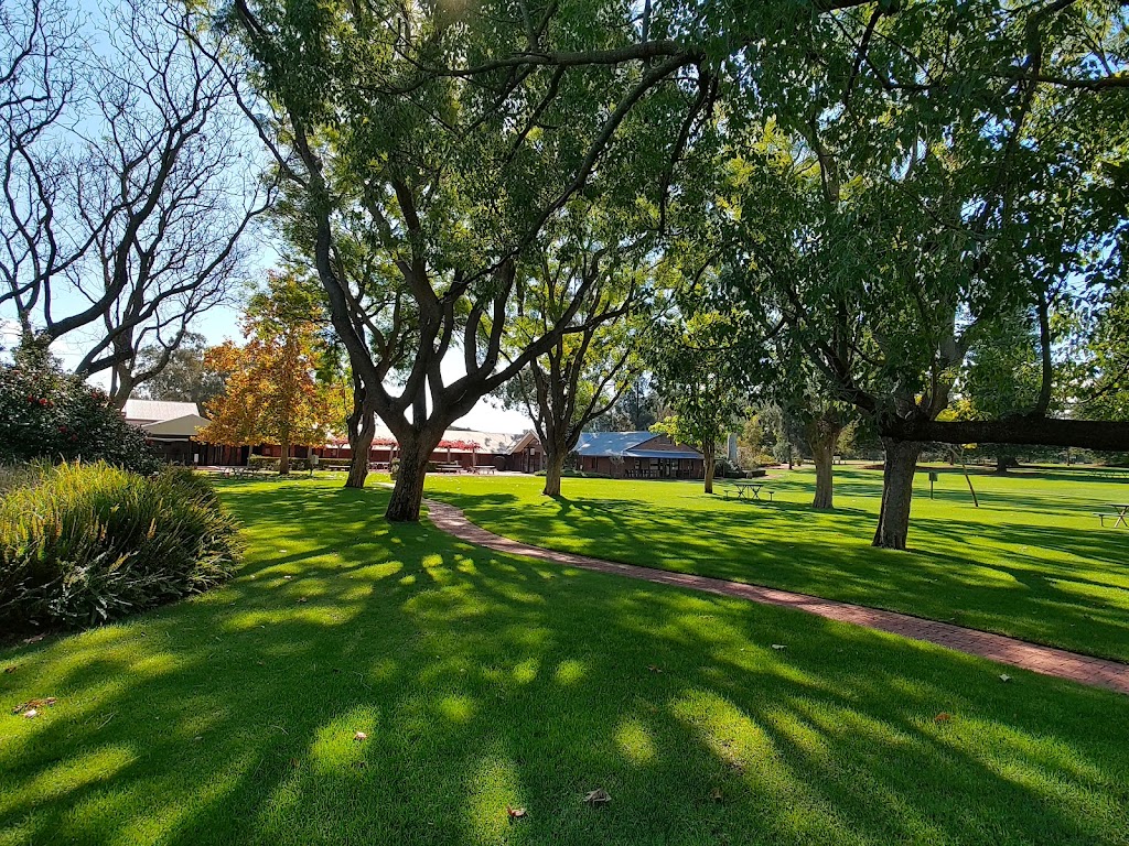 Nikola Estate | park | 148 Dale Rd, Middle Swan WA 6056, Australia | 0893748050 OR +61 8 9374 8050