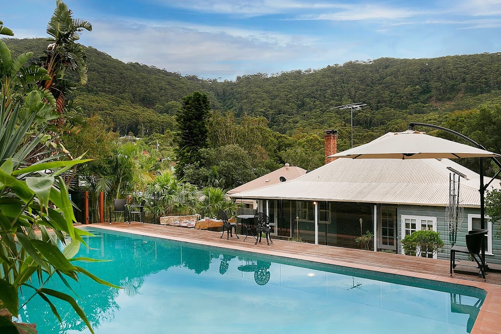 The Peace House at Stanwell Park Beach | 7 Station St, Stanwell Park NSW 2508, Australia | Phone: (02) 4207 9988