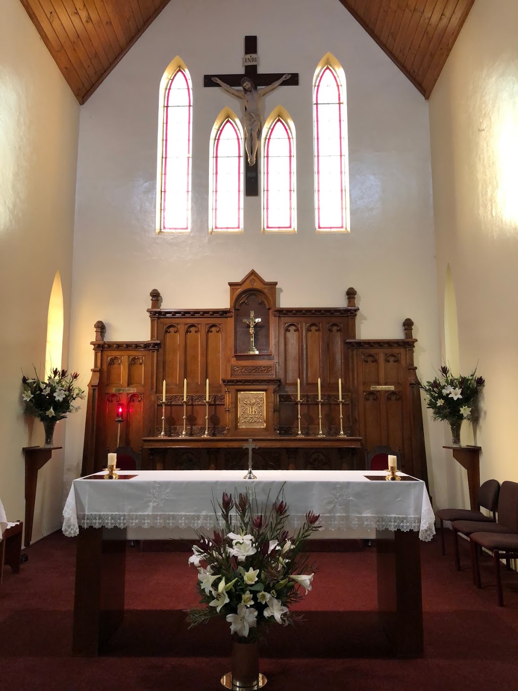 Saint Peters Catholic Church | church | 13 Davisson St, Epping VIC 3076, Australia | 0394016300 OR +61 3 9401 6300