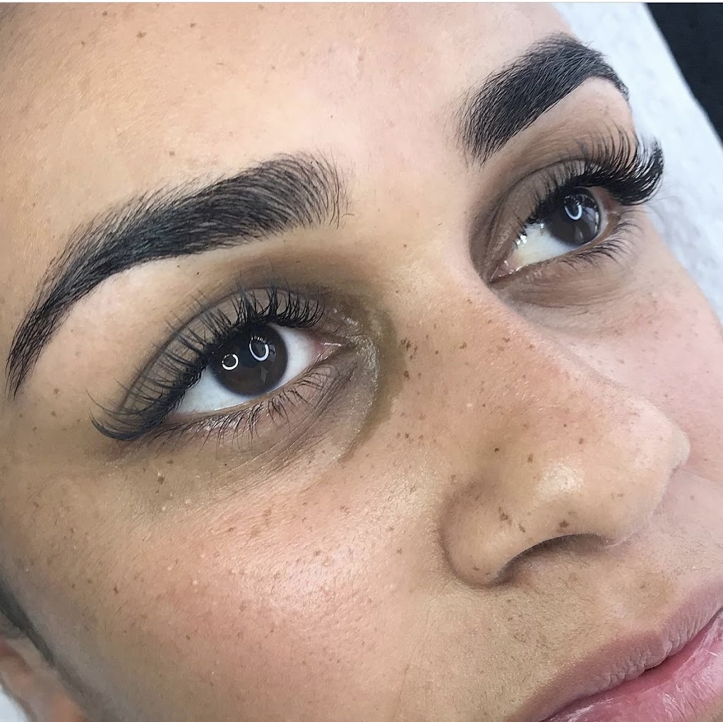 klcbeautypmq | 24 Harvest St, Thrumster NSW 2444, Australia | Phone: 0432 573 458