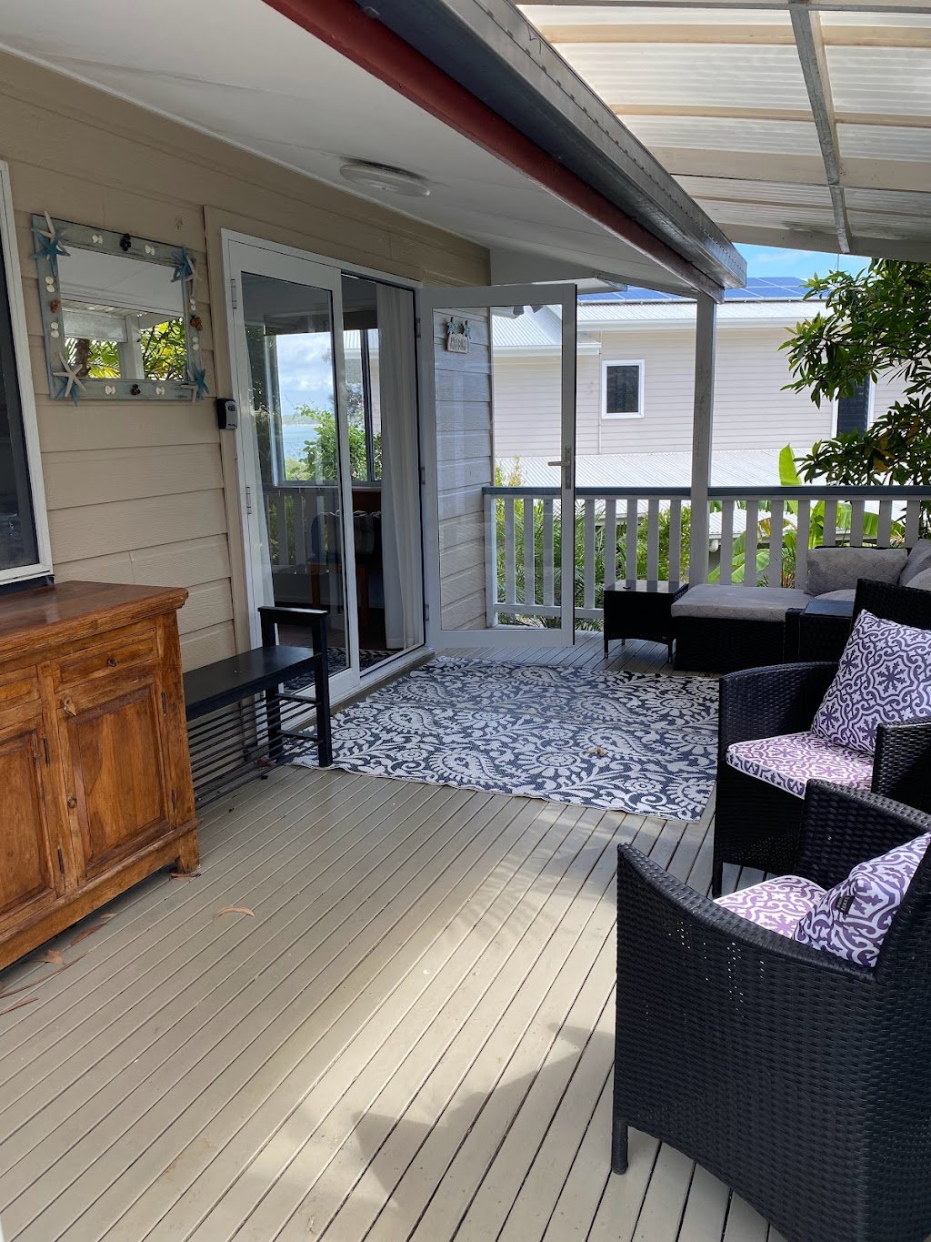 Paloma B and B | 53 Attunga St, Macleay Island QLD 4184, Australia | Phone: 0418 887 134