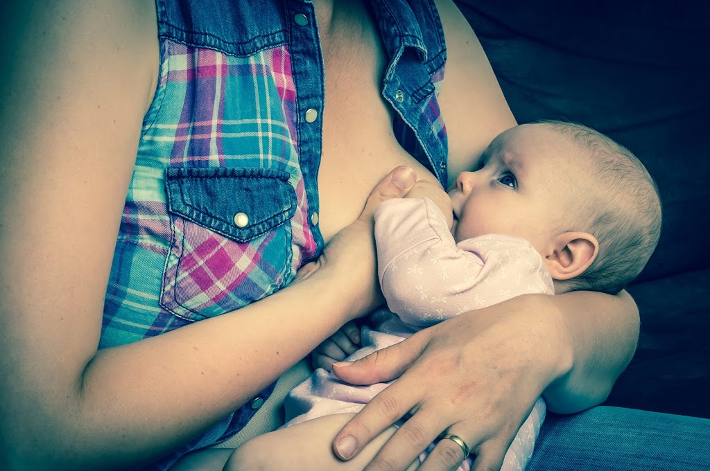 Caroline Kiefer - Lactation Consultant and newborn support - Mumz N’ Bubz Help | health | Unit 01/1042 Western Hwy, Caroline Springs VIC 3023, Australia | 0400056264 OR +61 400 056 264