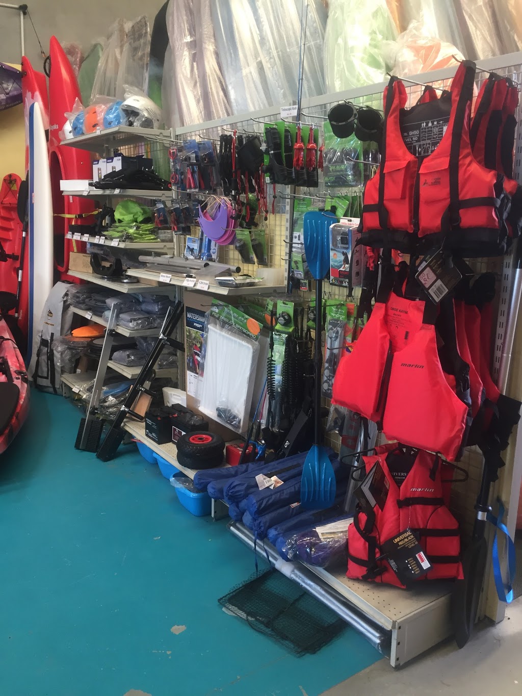 Crazy Kayaks | store | 110/112 Princes Hwy, Albion Park Rail NSW 2527, Australia | 0242565030 OR +61 2 4256 5030