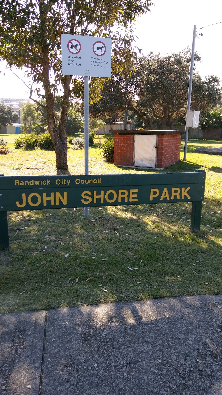 John Shore Park | park | 172-174 Mons Ave, Maroubra NSW 2035, Australia | 1300722542 OR +61 1300 722 542