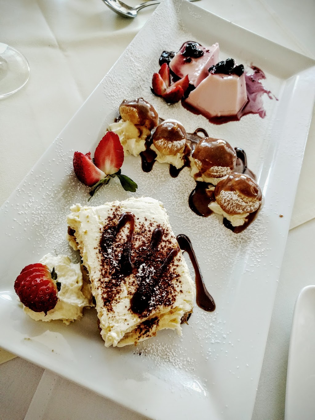 Viale Canova Italian Restaurant | restaurant | 4/828 Sandgate Rd, Clayfield QLD 4011, Australia | 0732561901 OR +61 7 3256 1901