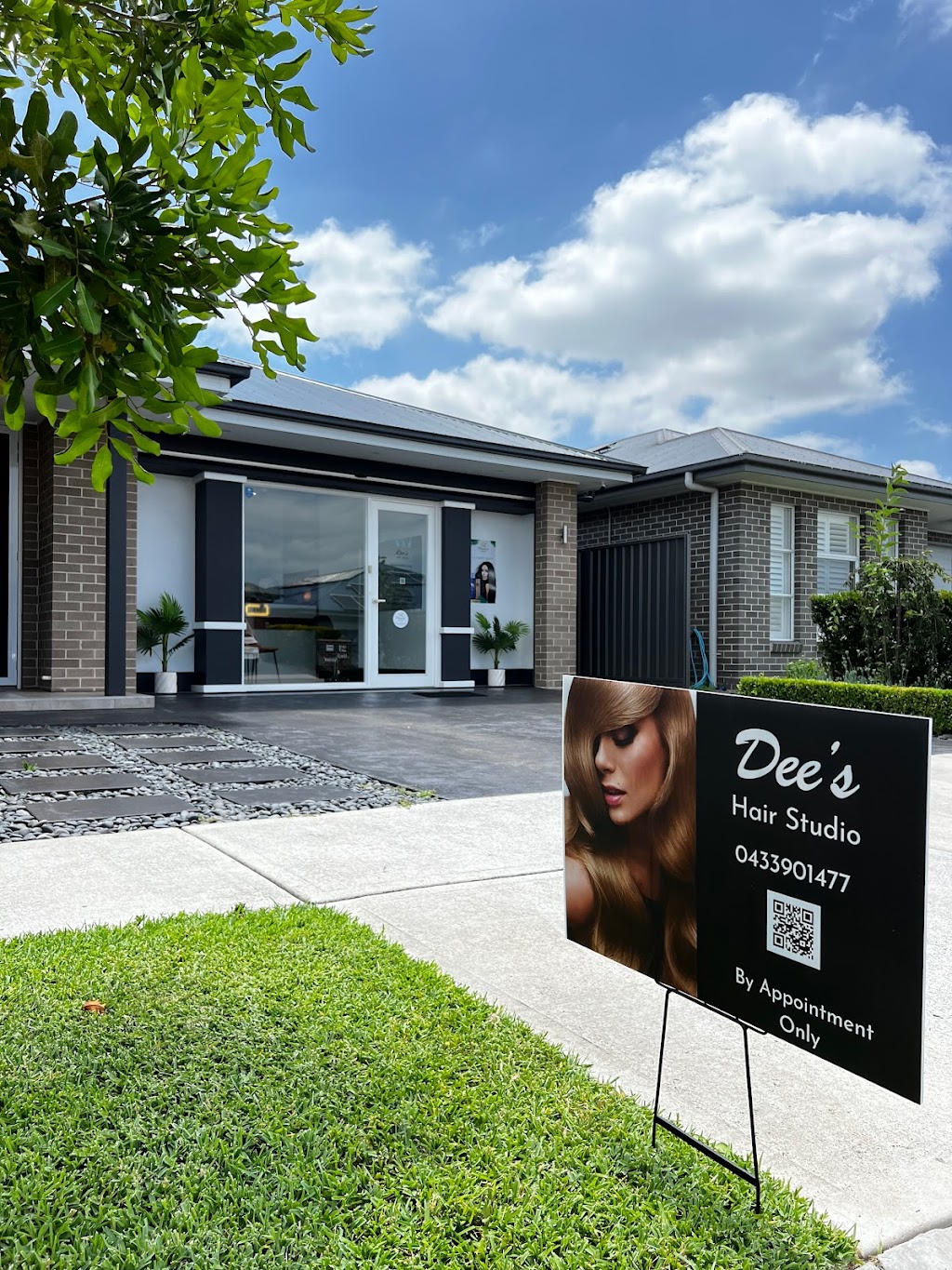 Dee’s Hair Studio | 28 Abidi St, Spring Farm NSW 2570, Australia | Phone: 0433 901 477 Dee’s Hair Studio | 28 Abidi St, Spring Farm NSW 2570, Australia | Phone: 0433 901 477