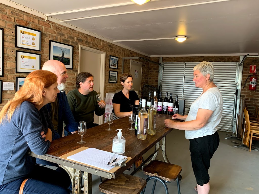 Hops n Grapes Tours-Ballarat Winery and brewery Tours | travel agency | 984 Bannockburn-Shelford Rd, Teesdale VIC 3328, Australia | 0423876398 OR +61 423 876 398