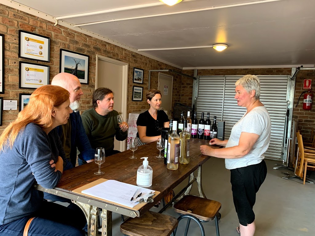 Hops n Grapes Tours-Ballarat Winery and brewery Tours | 984 Bannockburn-Shelford Rd, Teesdale VIC 3328, Australia | Phone: 0423 876 398