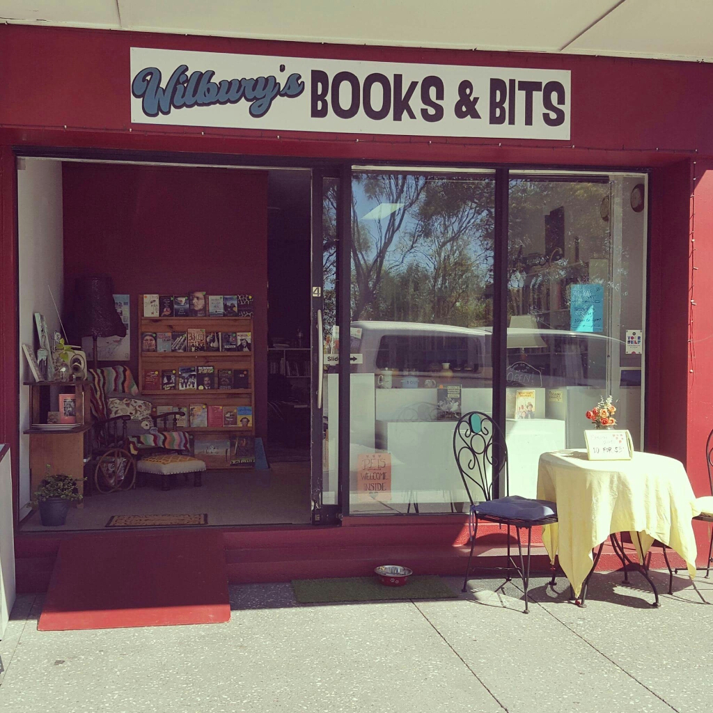 Wilburys Books & Bits | book store | 13 Redcliffe Parade, Redcliffe QLD 4020, Australia
