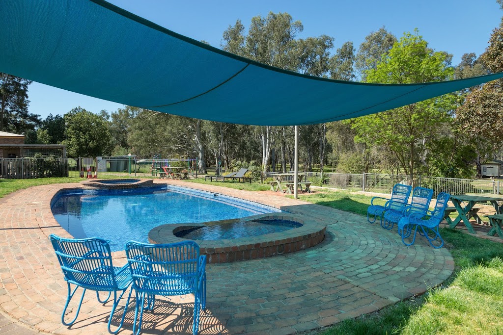Corowa Bindaree Holiday Park | campground | 454 Honour Ave, Corowa NSW 2646, Australia | 0260332500 OR +61 2 6033 2500