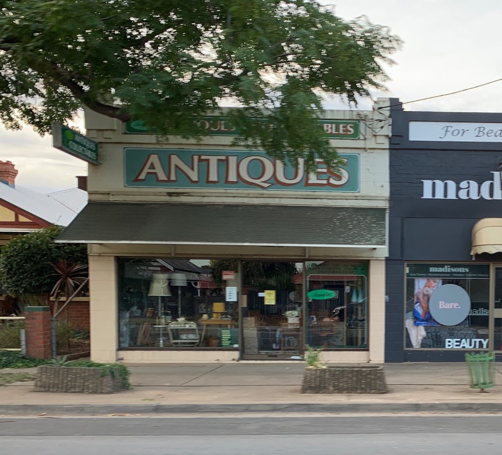 Amelias Antiques-Collectables | home goods store | 235 Edward St, Wagga Wagga NSW 2650, Australia | 0269217335 OR +61 2 6921 7335