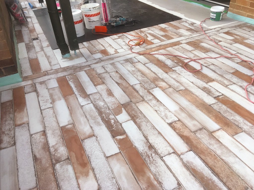 Triple A Tiling Services | 33 Geranium Cl, Glenmore Park NSW 2745, Australia | Phone: 0439 664 866