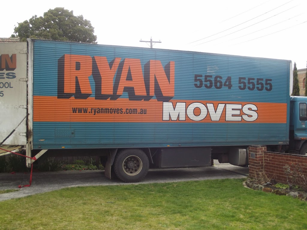Ryans Freighters |  | 20 Coghlans Rd, Warrnambool VIC 3280, Australia | 0355645555 OR +61 3 5564 5555