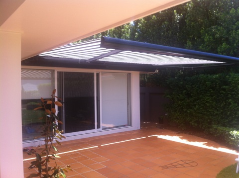 U-Select Blinds & Awnings | store | 2/5 Jowett St, Coomera QLD 4209, Australia | 0755801111 OR +61 7 5580 1111