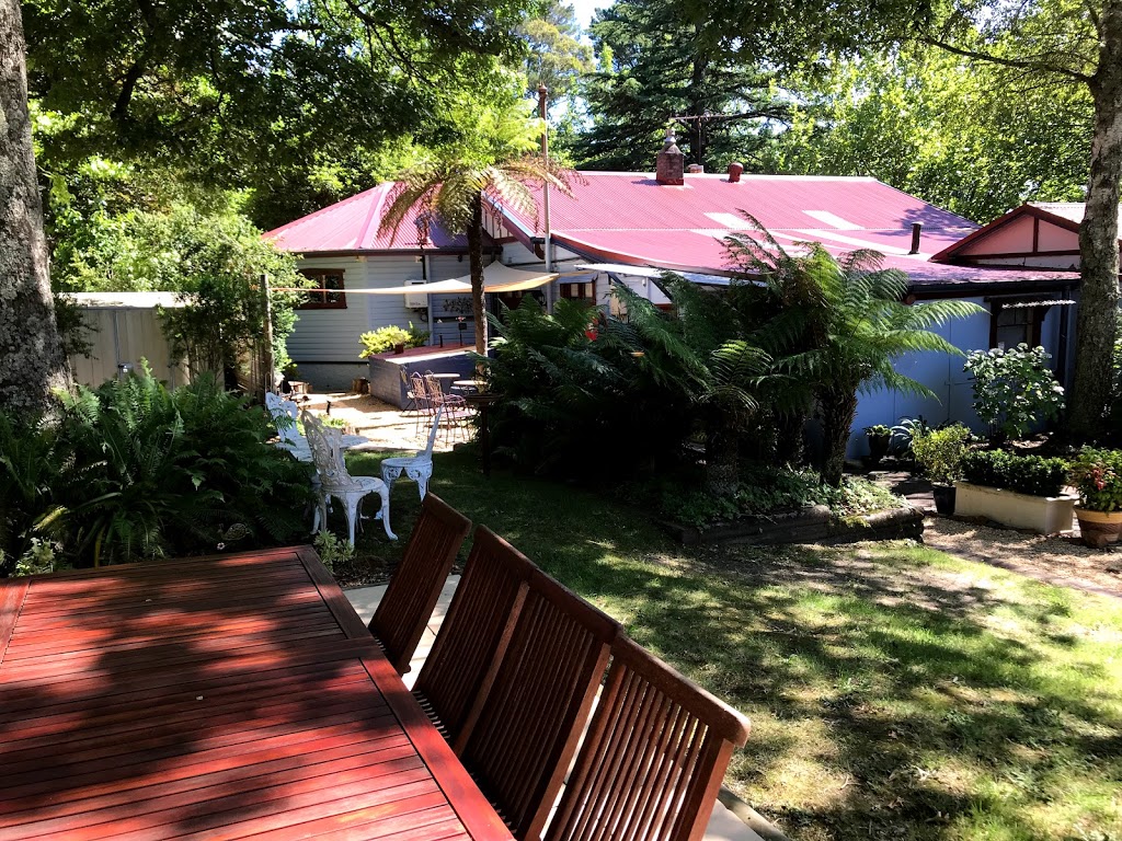 Kubba Roonga Guesthouse | 9 Brentwood Ave, Blackheath NSW 2785, Australia | Phone: (02) 4787 5224