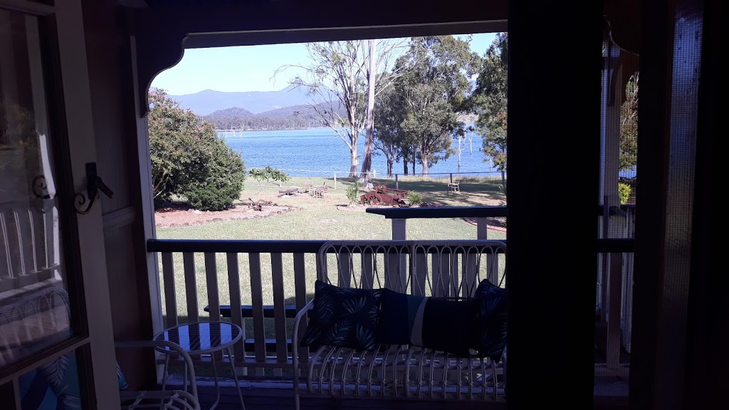 Moogerah Lakehouse Waterfront – “End of the Line" |  | 94 Drady Rd, Moogerah QLD 4309, Australia | 0754630141 OR +61 7 5463 0141