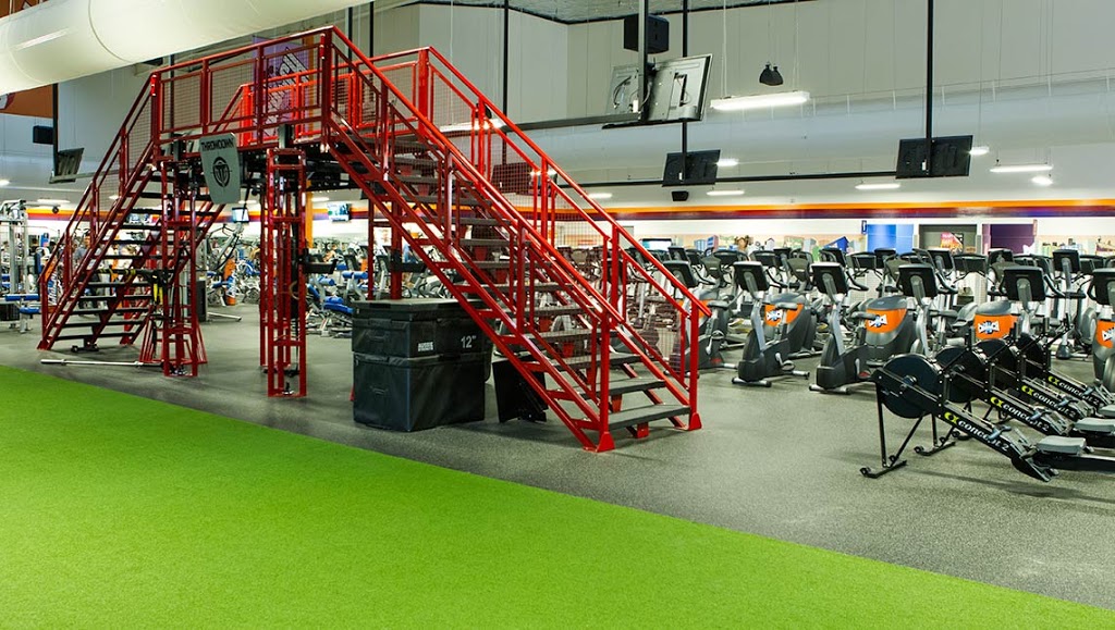 Crunch Fitness Mentone | gym | 3/23 Nepean Hwy, Mentone VIC 3194, Australia | 0386928101 OR +61 3 8692 8101