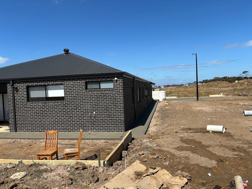 Vik concreting Pty Ltd | Coridale Bvd, Lara VIC 3212, Australia | Phone: 0403 964 510