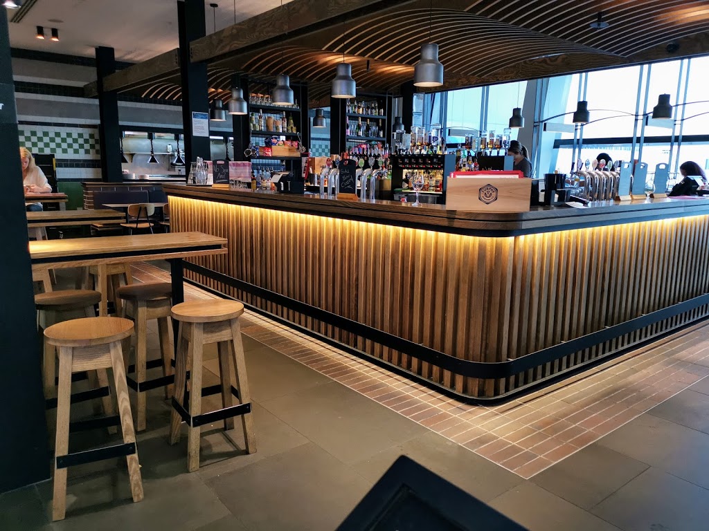 Two Johns Taphouse | restaurant | Terminal 2 + 4, Melbourne Airport VIC 3045, Australia | 0393300946 OR +61 3 9330 0946