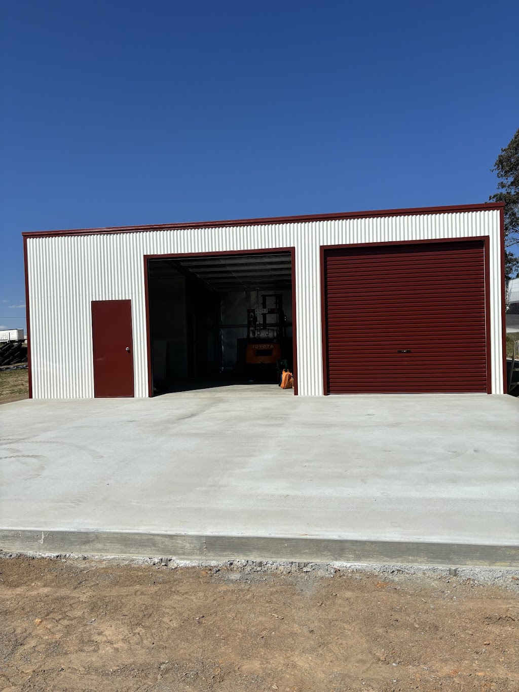 Clifford Tyre Service | 7 Banksia Dr, Tenterfield NSW 2372, Australia | Phone: (02) 6736 2171