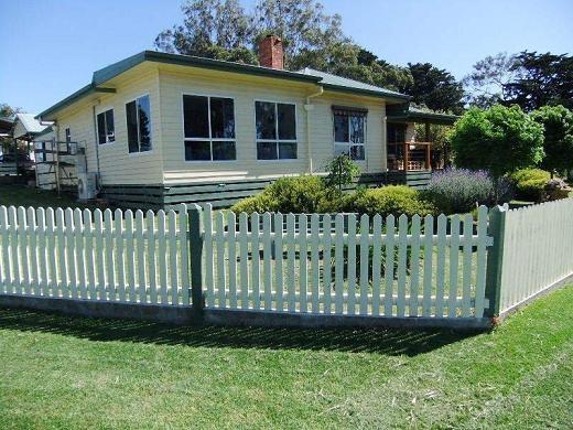 rosedale property | 119 Mullocky Ln, Rosedale VIC 3847, Australia | Phone: 0434 976 363