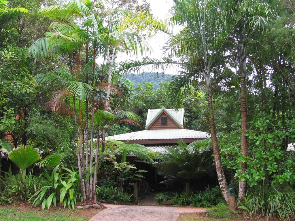 Cairns Rainforest Studios | lodging | Stoney Creek Rd, Kamerunga QLD 4870, Australia | 0740390151 OR +61 7 4039 0151
