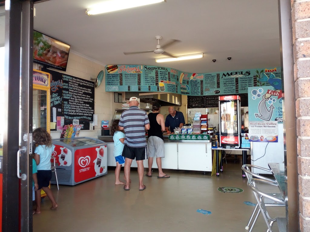 Raceview Fish & Chips & Takeaway | meal takeaway | 22/64 Raceview St, Raceview QLD 4305, Australia | 0732021666 OR +61 7 3202 1666