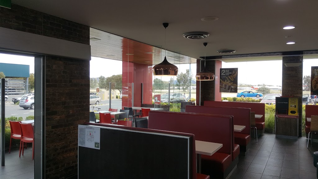 KFC East Wodonga | 4379 Anzac Parade, Wodonga VIC 3690, Australia | Phone: (02) 6024 3748