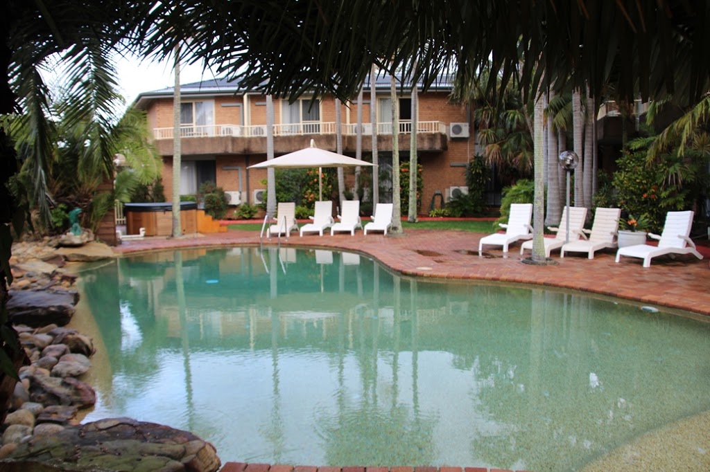 Galaxy Motel | lodging | 26 Central Coast Hwy, West Gosford NSW 2250, Australia | 0243231711 OR +61 2 4323 1711