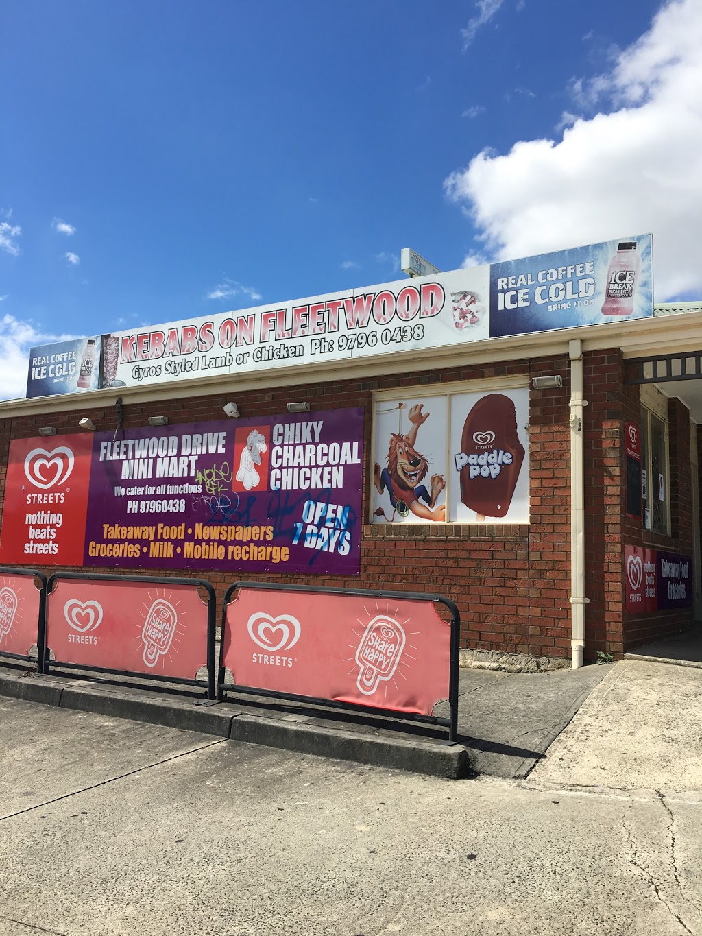 Fleetwood Drive Mini Mart | store | 94/96 Fleetwood Dr, Narre Warren VIC 3805, Australia | 0397960438 OR +61 3 9796 0438