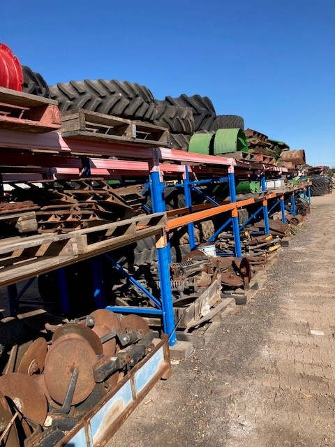 Murray Mallee Machinery | 195 Karinie St, Swan Hill VIC 3585, Australia | Phone: (03) 5033 1999 Murray Mallee Machinery | 195 Karinie St, Swan Hill VIC 3585, Australia | Phone: (03) 5033 1999