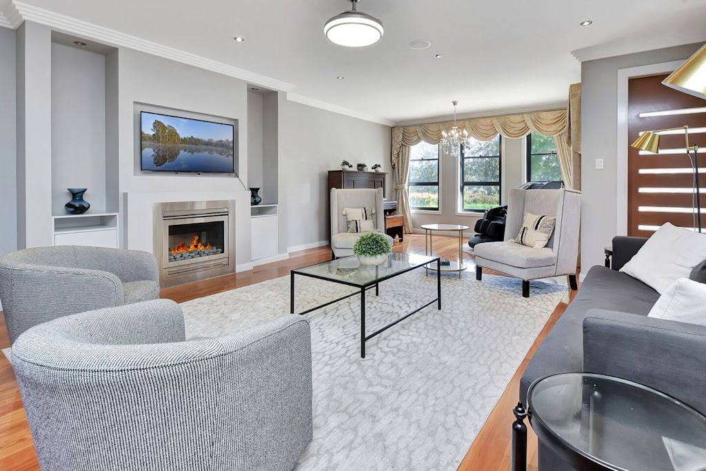 Hunter Holidays | 14 Valley View Pl, Nulkaba NSW 2325, Australia | Phone: 0402 768 103