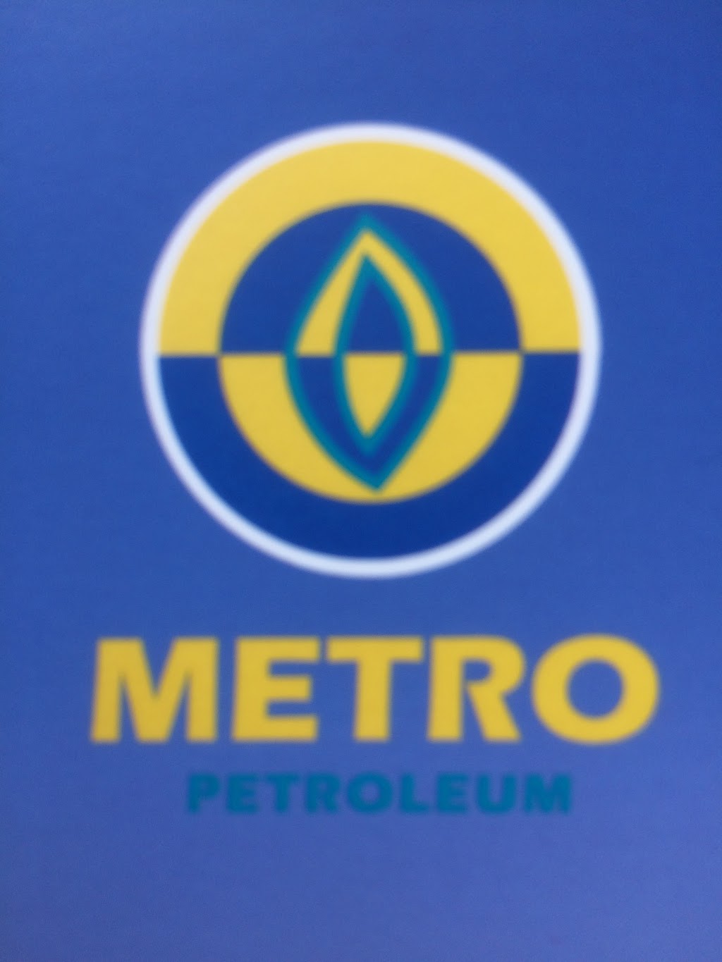Metro Petroleum | gas station | 987 Hume Hwy, Lansdowne NSW 2163, Australia | 0297235808 OR +61 2 9723 5808
