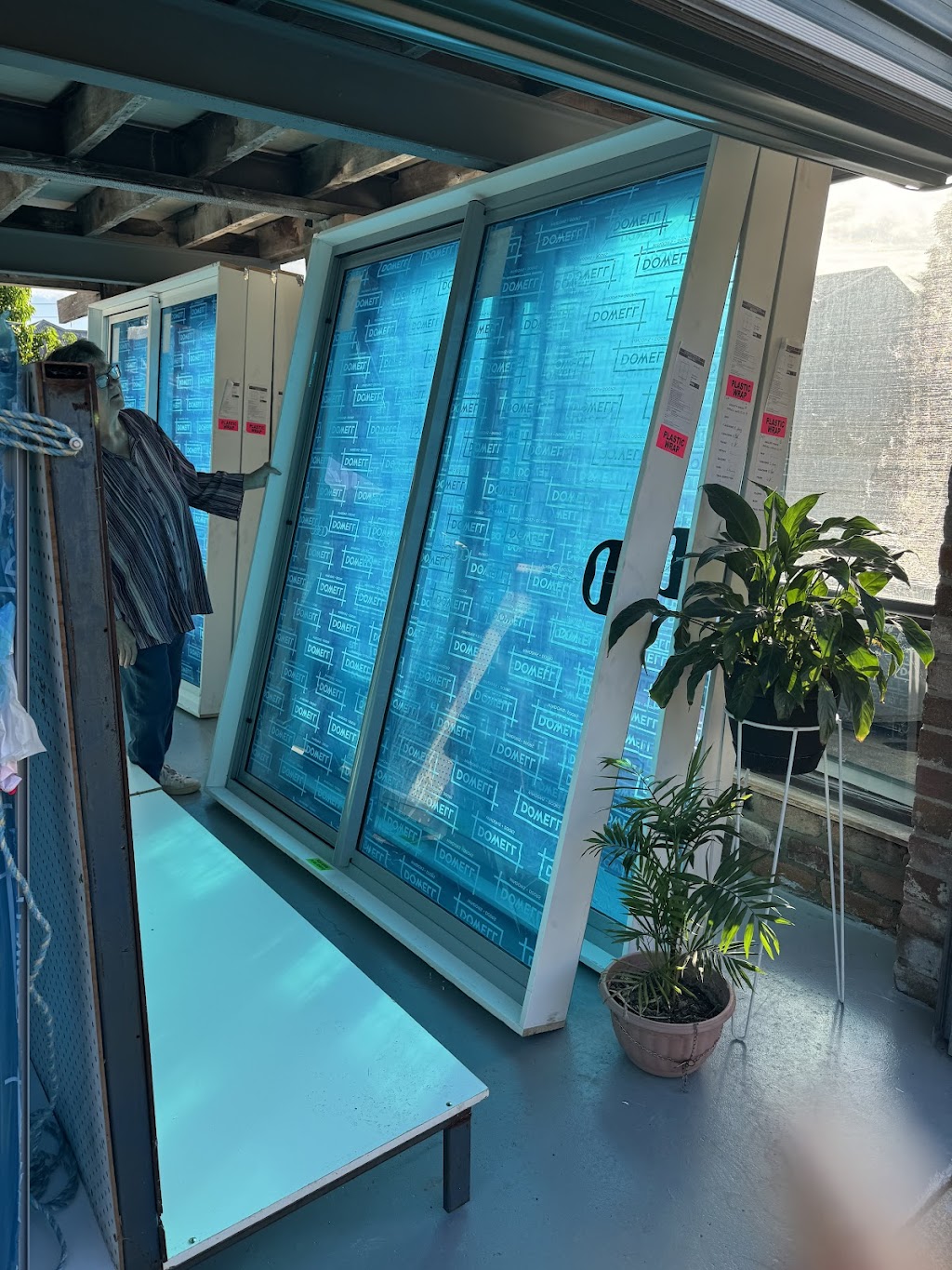 Up the lane Aluminium Windows and Doors | Armidale St, Abermain NSW 2326, Australia | Phone: 0417 244 774