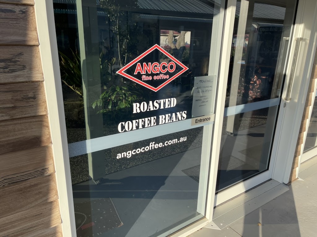 Angco Coffee | 10481 New England Hwy, Gowrie Junction QLD 4352, Australia | Phone: 0428 621 185