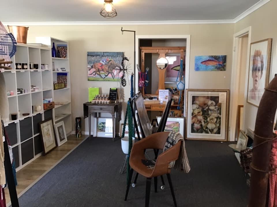 Ocean To Outback Gallery | 2 Peake Terrace, Denial Bay SA 5690, Australia | Phone: 0407 705 001
