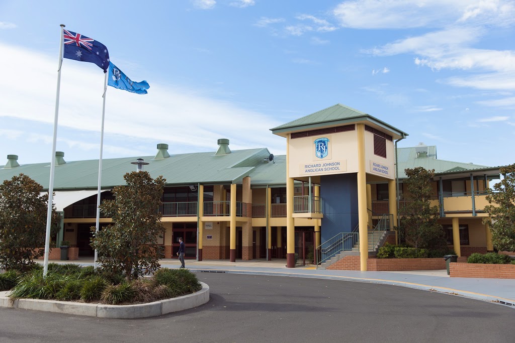 Richard Johnson Anglican School - Oakhurst Campus | school | 93 Hyatts Rd, Oakhurst NSW 2761, Australia | 0296772455 OR +61 2 9677 2455