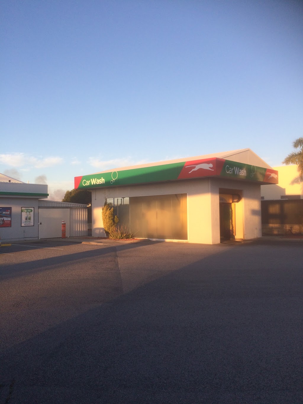 Puma Mindarie | gas station | 22 Anchorage Dr, Mindarie WA 6030, Australia | 0894077970 OR +61 8 9407 7970