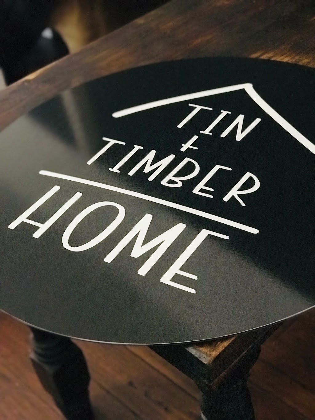 Tin and Timber HOME | 12 Robertson St, Torbanlea QLD 4662, Australia | Phone: 0411 088 246