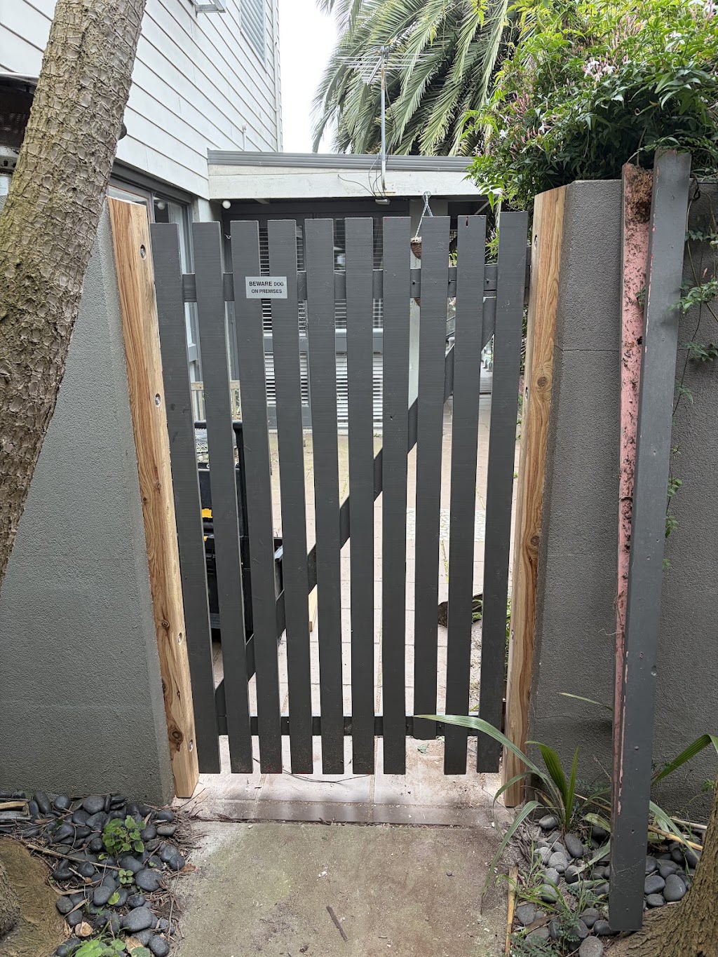 Simplify Carpentry | 10 Lower Cres, Mount Eliza VIC 3930, Australia | Phone: 0403 924 104