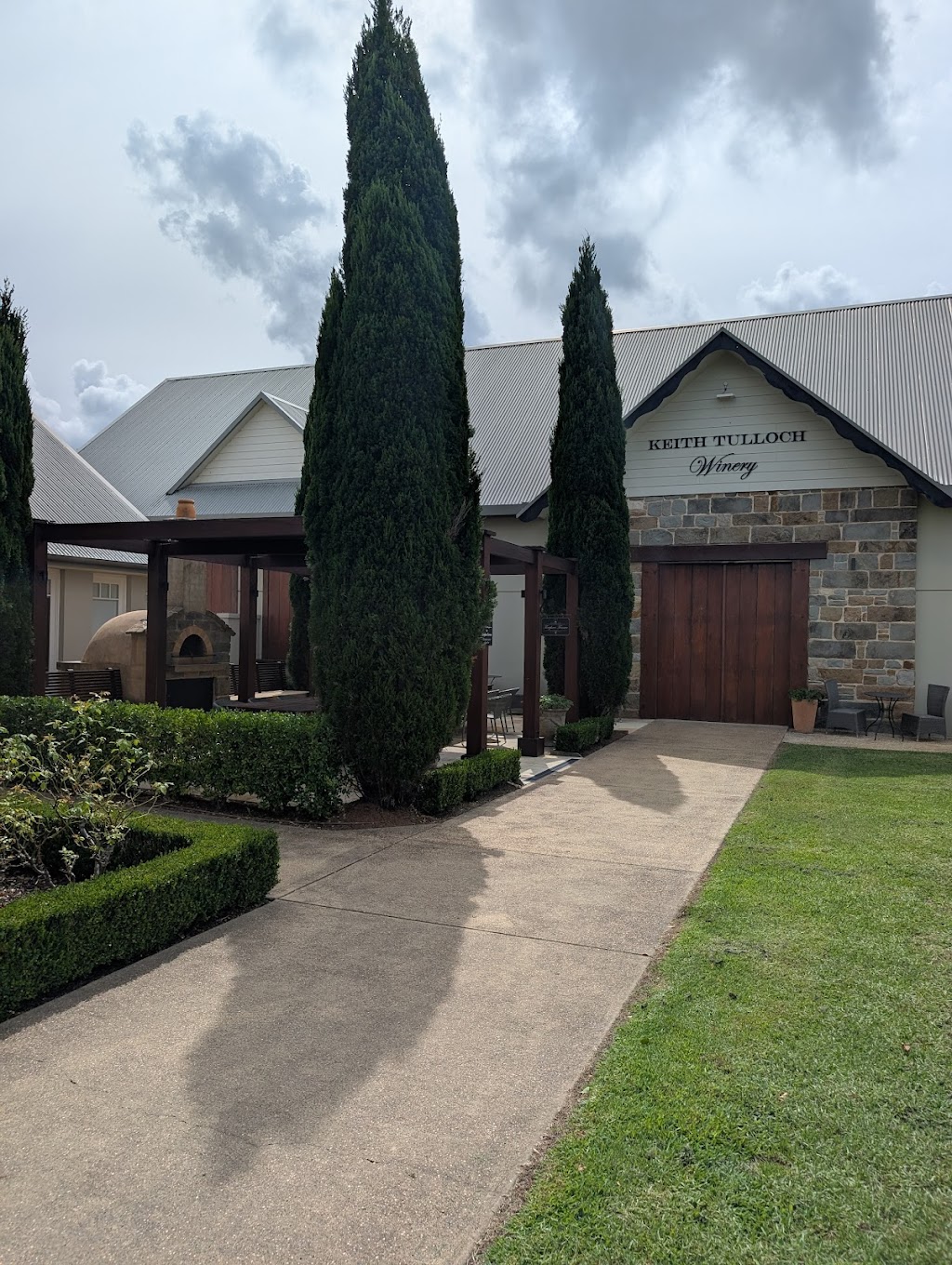 FAR Distilling | 989 Hermitage Rd, Pokolbin NSW 2320, Australia | Phone: 0401 328 394