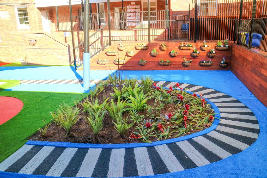 Engadine Montessori Academy Child Care Centre |  | 52 Waratah Rd, Engadine NSW 2233, Australia | 1300000162 OR +61 1300 000 162